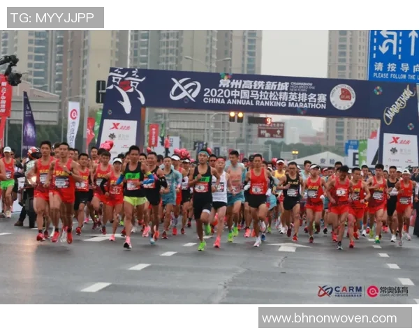 城市马拉松赛事回顾：杭州攀岩队展现出色灵活性与团队协作能力