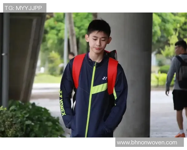 张静专访:从青涩少年到网球明星的奋斗与成长之路 张静专访:从青涩少年到网球明星的奋斗与成长之路