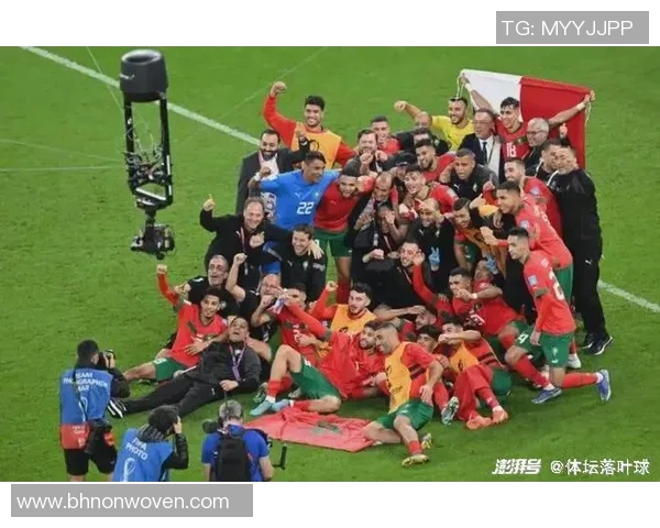 赛后分析:上海足球队与成都足球队的实力对决与战术较量 赛后分析:上海足球队与成都足球队的实力对决与战术较量